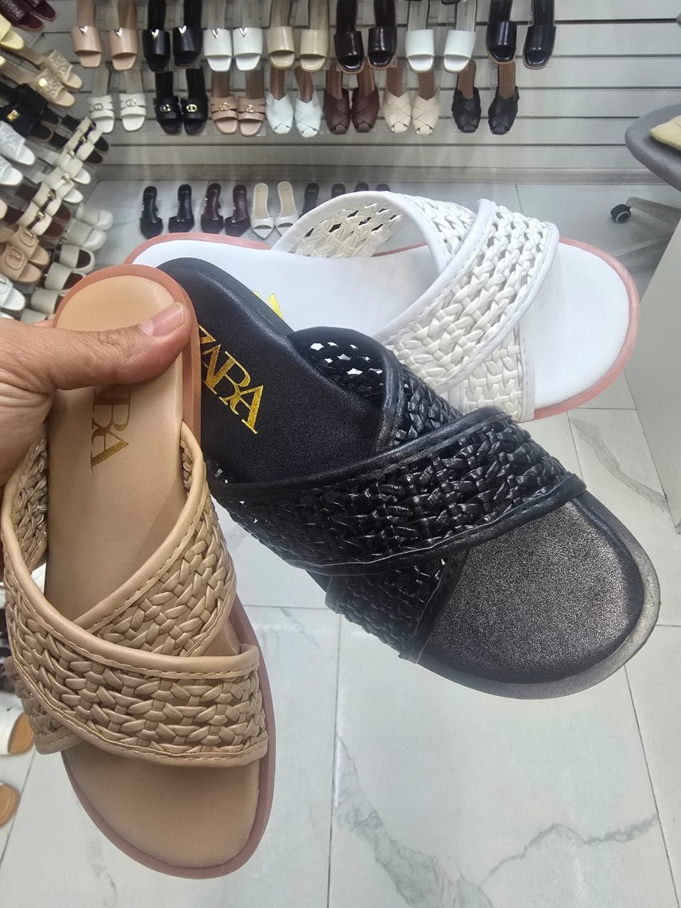 женские сандалии,женские босоножки,шлепанцы женские,сандалии,шлепанцы со стразами