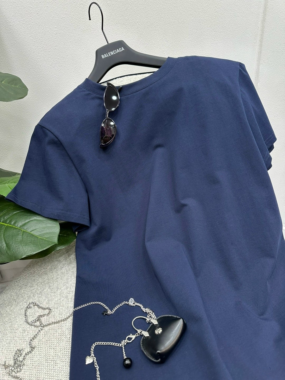 футболки женская,футболки модные,футболки для женщин,футболка,футболки мужские