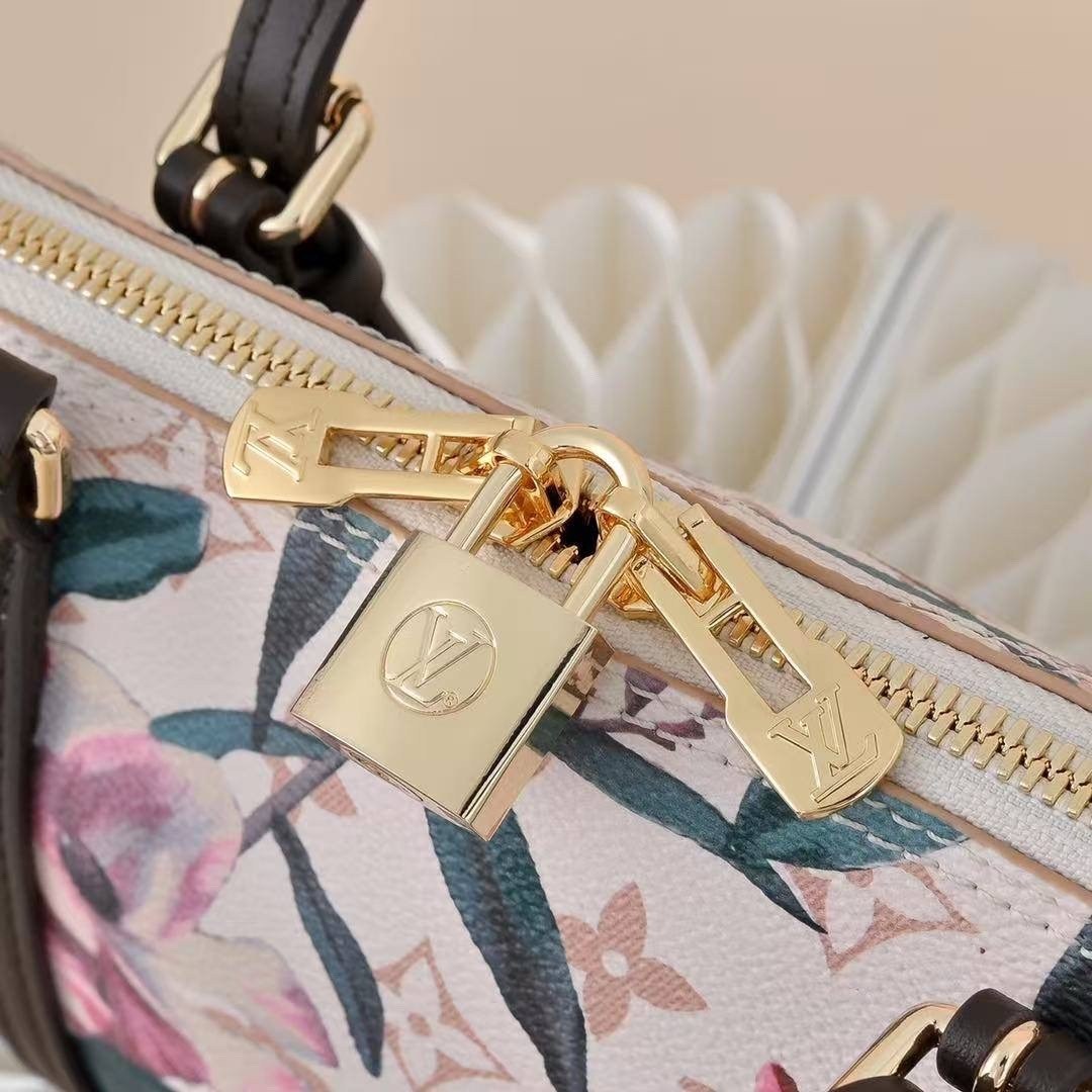 сумки,сумки женская,сумки альдо женские,сумки аксессуары,сумки из гобелена