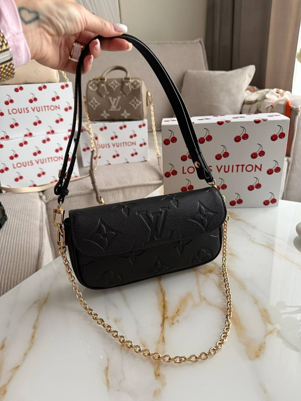 женская сумка louis vuitton,louis vuitton сумки,сумка-клатч louis vuitton pochette felicie,louis vuitton сумка на плечо,сумка louis vuitton felicie клатч на цепочке