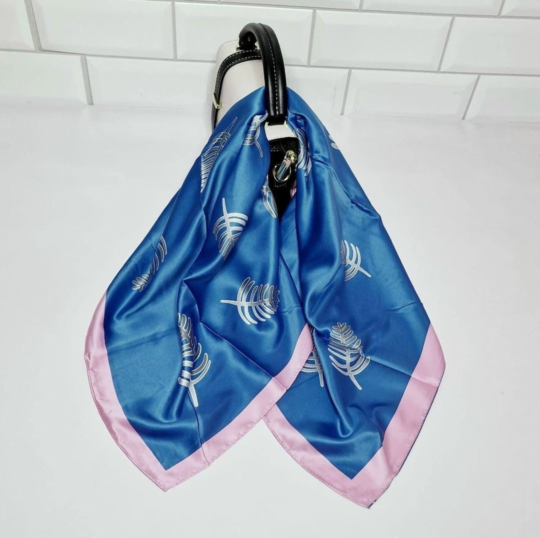 шелковый шарф,женский шелковый шарф,атласный платок,шелковые платки,платки женские