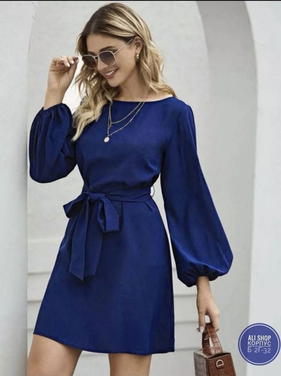 женское платье с длинными рукавами,платье с поясом,платье с рукавами фонарик,платье с длинными рукавами,платье с поясом на талии