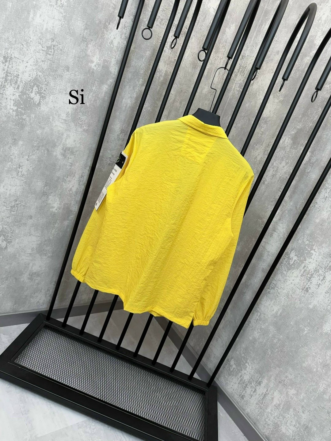 бежевая куртка-рубашка stone island,куртка stone island мужская,ветровка стон айленд белая,бежевая куртка стон айленд,куртка stone island