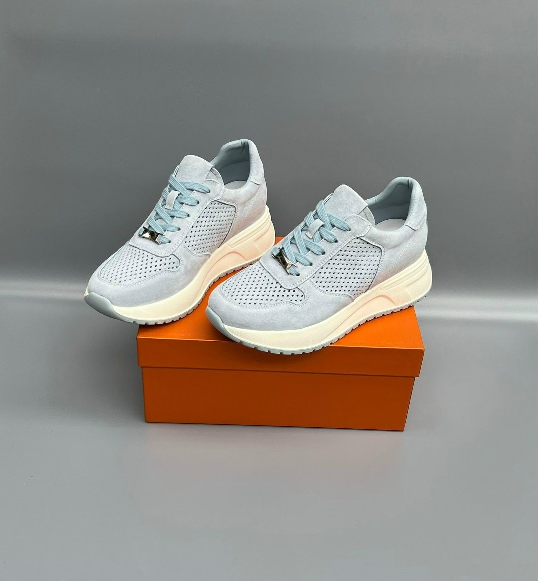 кроссовки женскиe,,кроссовки для женщин, спортивная,кроссовка