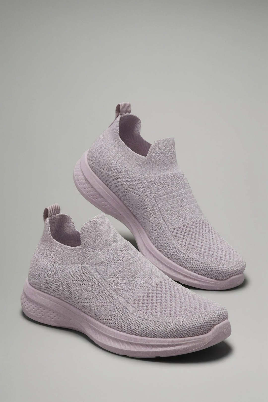 слипоны женские,кроссовки,кроссовки женскиe,слипоны женские белые,спортивная