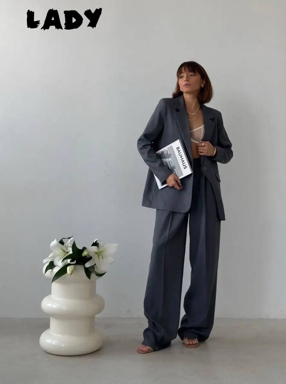 костюм брючный оверсайз,оверсайз костюм,костюм с брюками палаццо,женский брючный костюм оверсайз