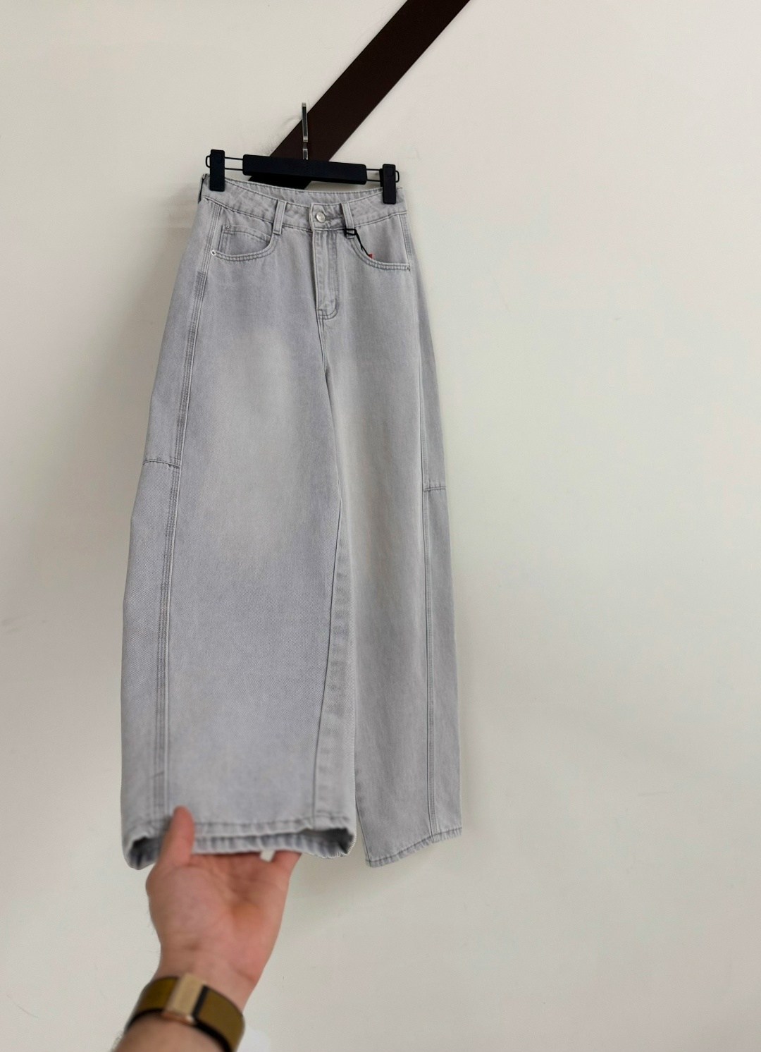 джинсы женские,джинсы mom мом слоучи серые бананы,джинсы бананы женские серые,джинсы повседневные,джинсы бананы серый