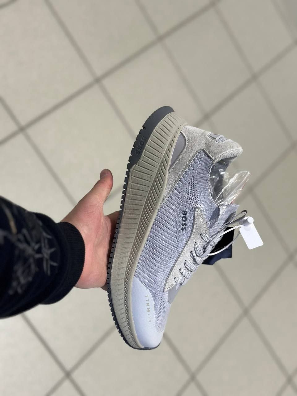 ,кроссовки boss,кроссовки adidas yeezy boost 350,мужские кроссовки,мужские кроссовки boss