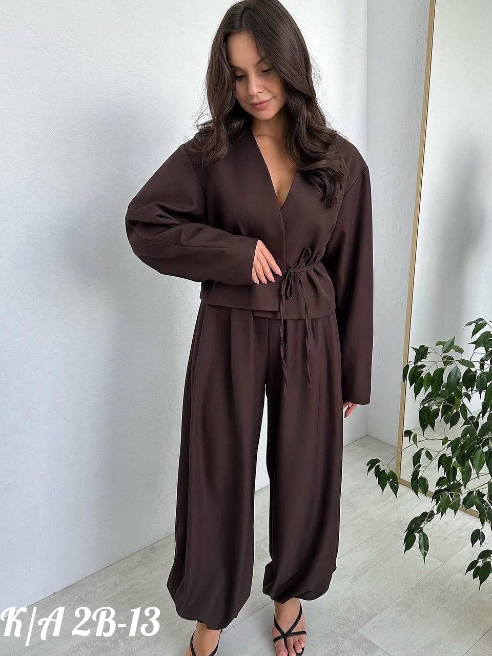 брючный костюм женский,женский костюм,атласный брючный костюм,костюм вечерний брючный,костюм двойка женский брючный