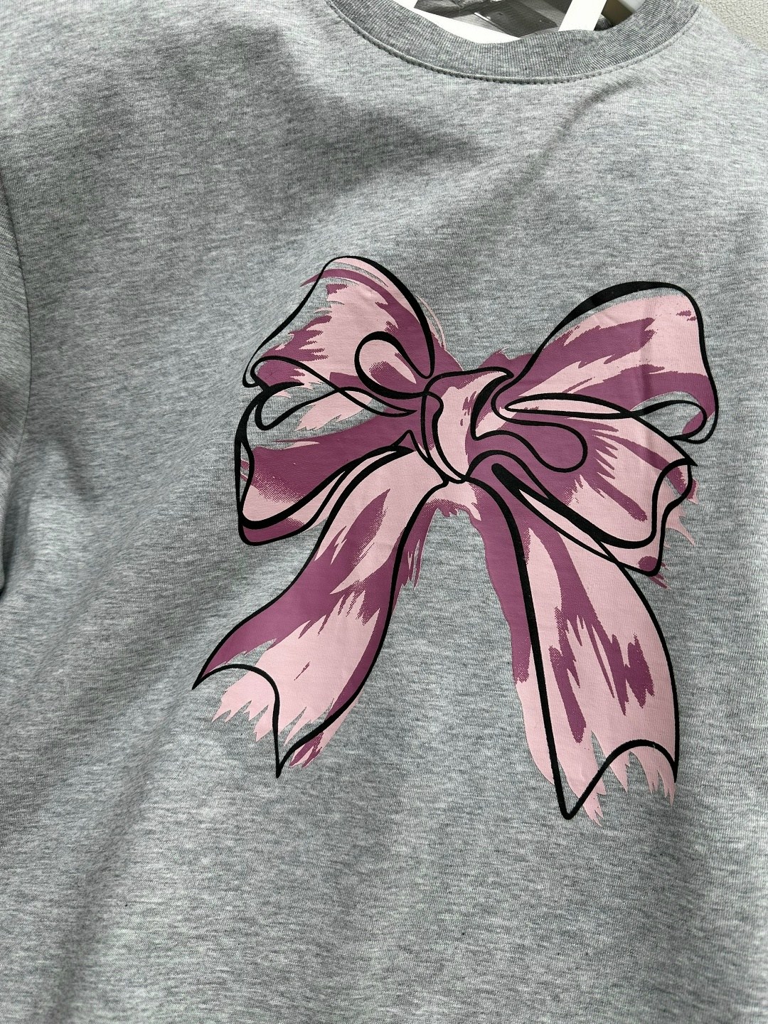 футболка с бантами,футболки женская,летние женские футболки,футболка с бантиком женская,футболка с принтом