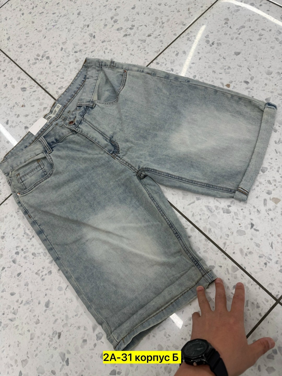 футболки мужские белые,белая футболка оверсайз,шорты мужские,мужские джинсовые шорты,мужская мода