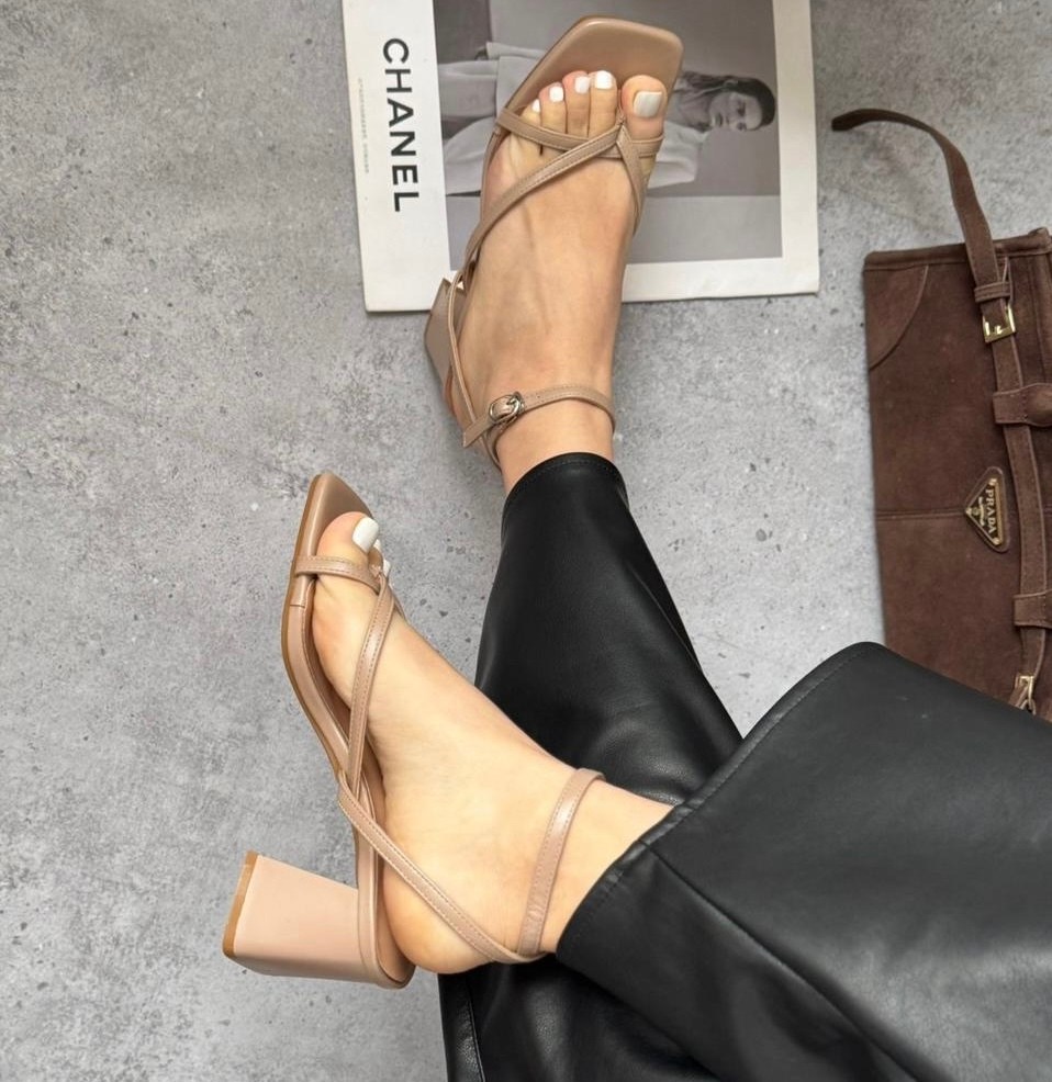 босоножки женские,босоножки на каблуках,босоножки модные,бежевые босоножки,босоножки obba