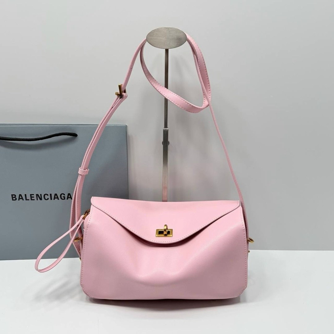 сумка balenciaga,сумка женская balenciaga,розовая сумка,balenciaga balenciaga,сумка