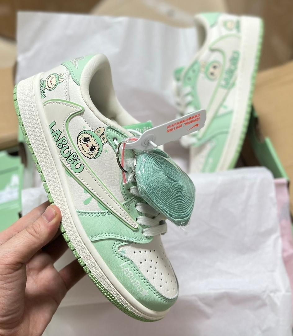 женские кроссовки,кроссовки,nike air jordan 1 low travis scott,повседневные кроссовки,модные кроссовки