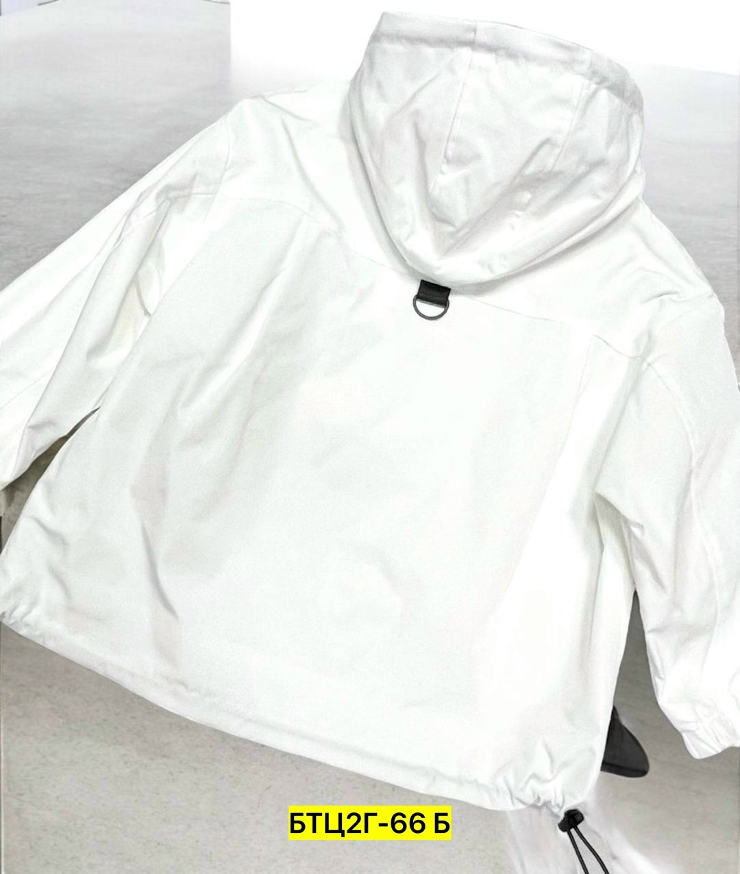 повседневная куртка,ветровка,легкая куртка,белая куртка,куртка