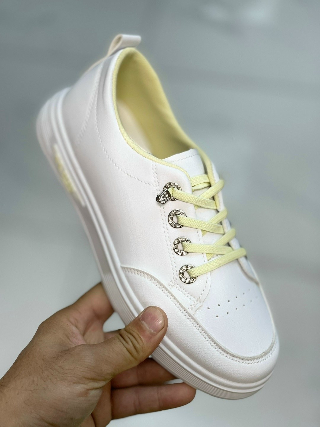 ,кеды женски,женские кеды,женские кроссовки,белые кеды