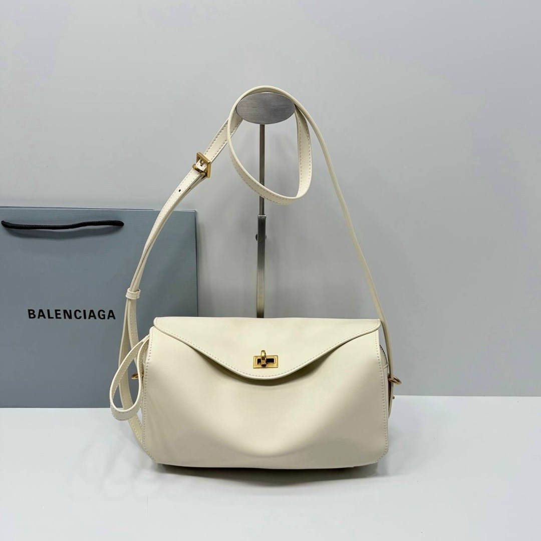 сумка balenciaga,сумка женская balenciaga,розовая сумка,balenciaga balenciaga,сумка