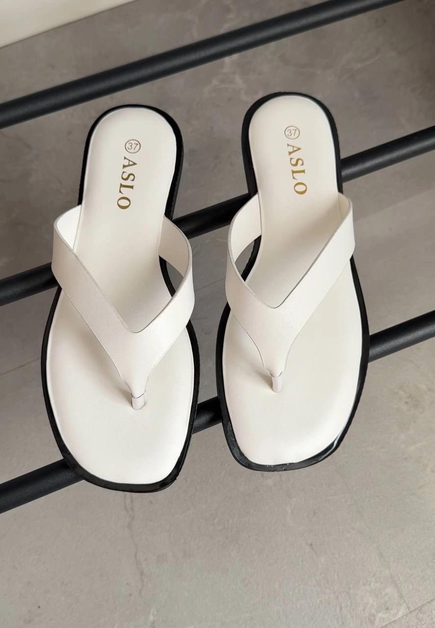 женские шлепанцы,,модные шлепанцы,шлепки женские,женские пляжные шлепанцы