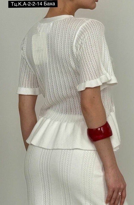 вязаные костюмы,костюм с юбкой,кофточка,вязаная безрукавка,вязаный костюм с юбкой