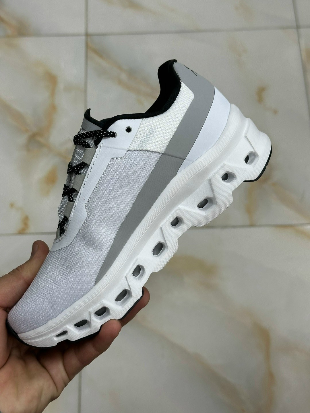 on cloudmonster кроссовки,кроссовки on cloudmonster белый,кроссовки on cloudmonster running белый серый,кроссовки on,кроссовки cпортивные