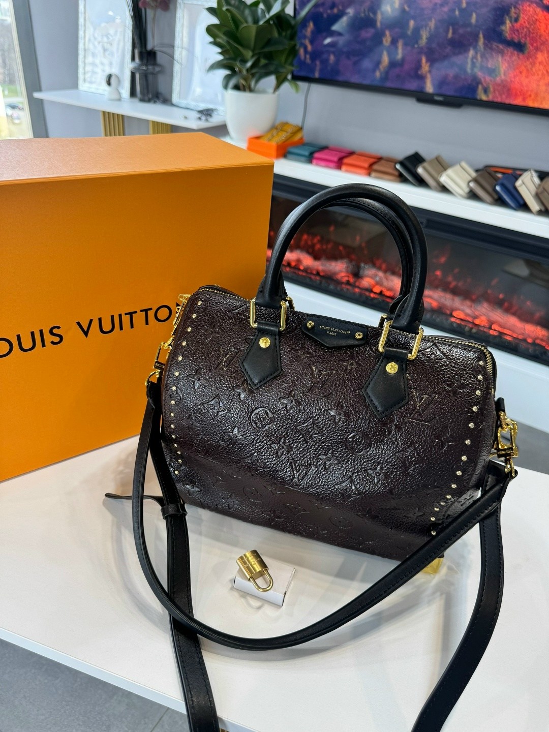 louis vuitton женская сумка,сумкa louis vuitton,louis vuitton speedy,сумка луи виттон,сумка коричневая женская в стиле louis vuitton