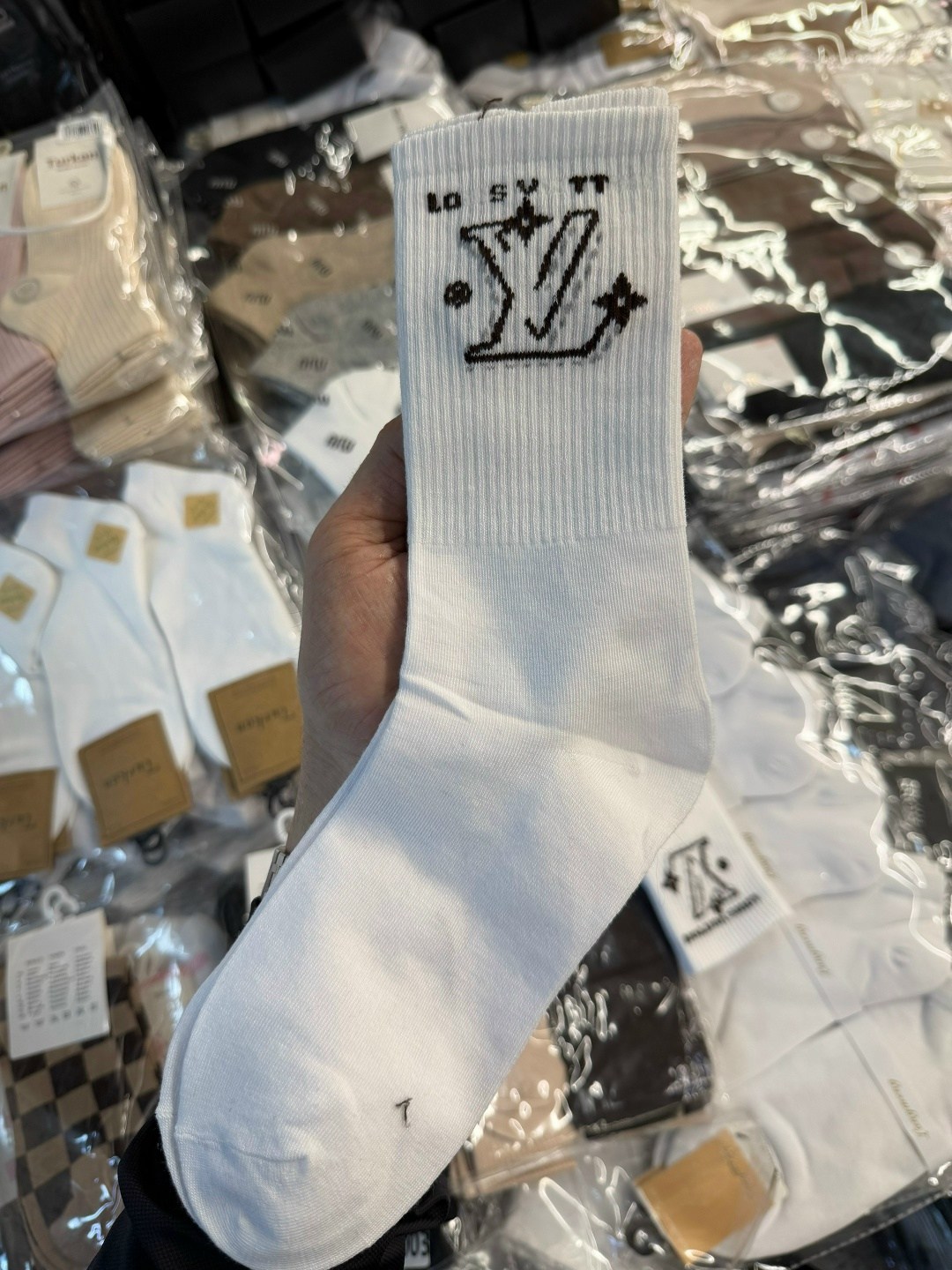 брендовые носки,комплект носки женские,носки женские,носки мода,модные носки