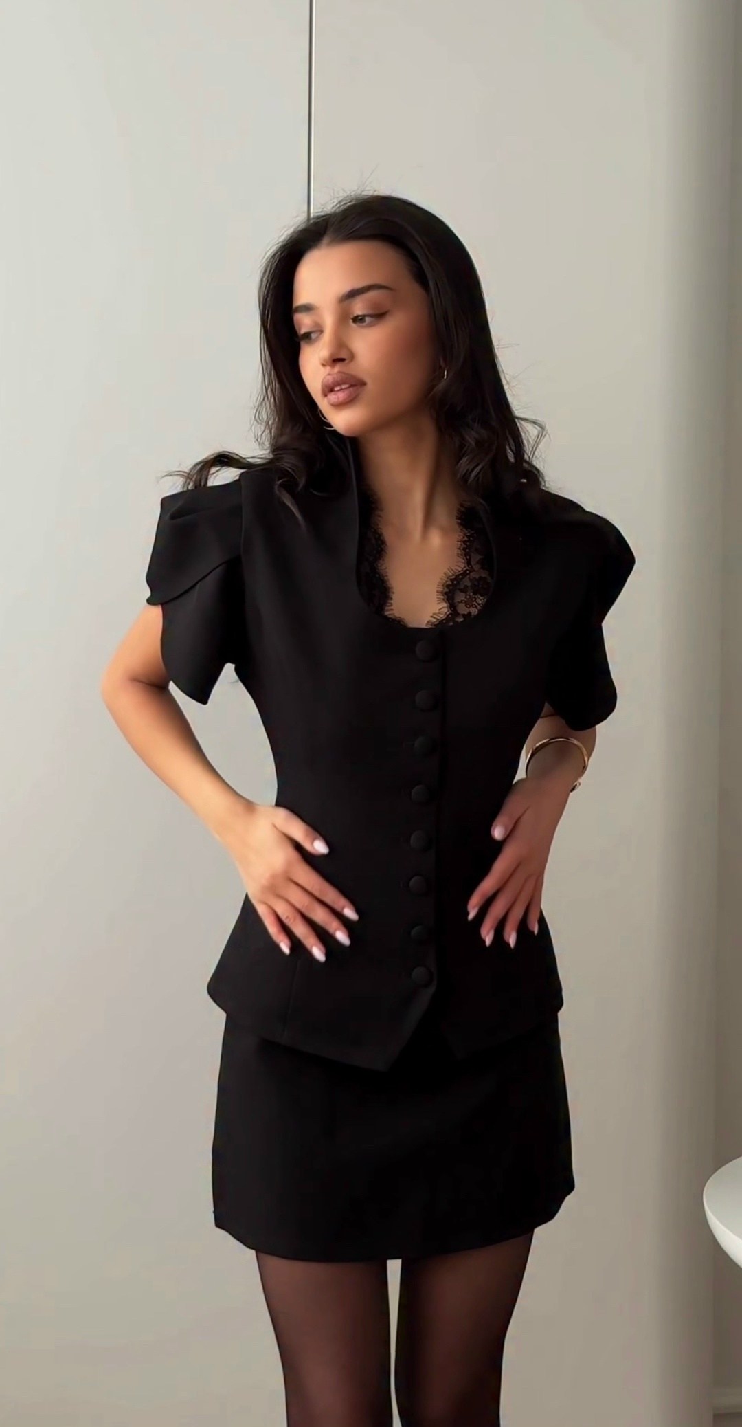 брючный костюм,белый брючный костюм,белые костюмы,брючный костюм женский,костюм