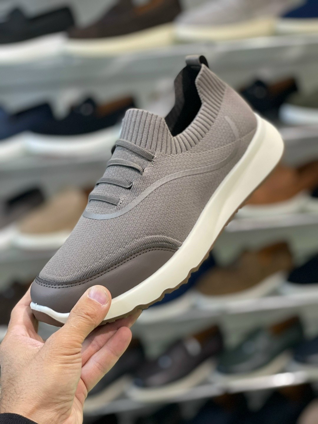 ,спортивная ,мужские кроссовки,повседневные кроссовки,кроссовка мужской