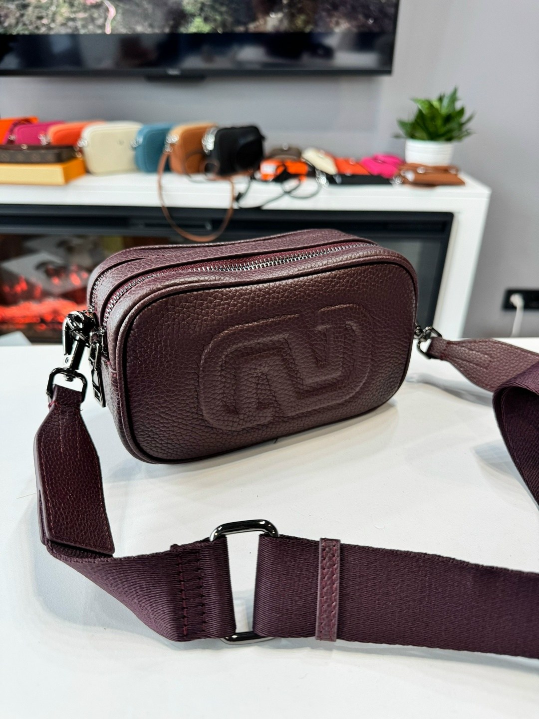 сумка,сумки женская,сумки коричневый,сумки на плечо,сумки кросс боди