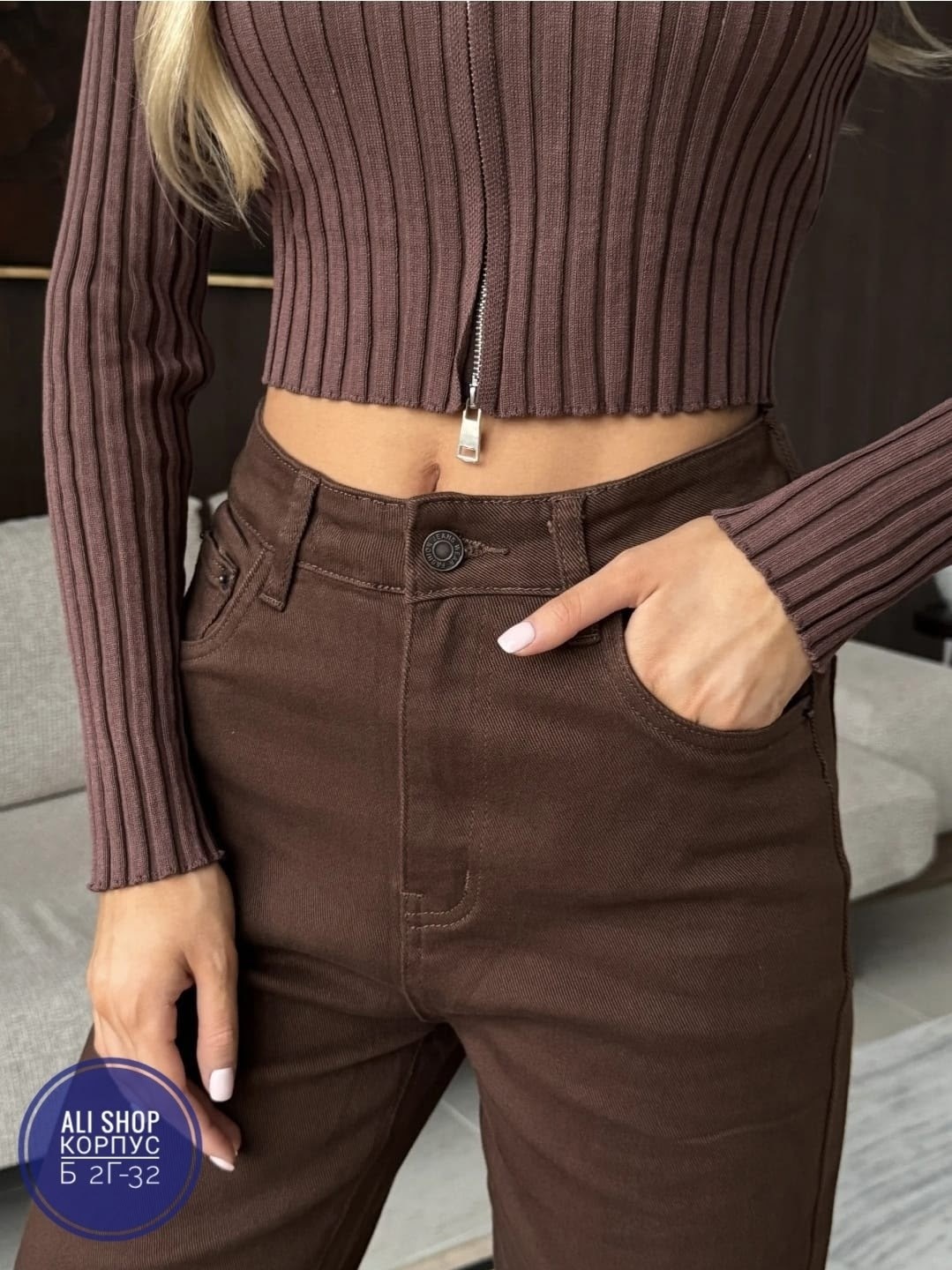 коричневые джинсы женские,коричневые джинсы,коричневые джинсы женские широкие,женские джинсы коричневые джинсовые расклешенные брюки,коричневые брюки