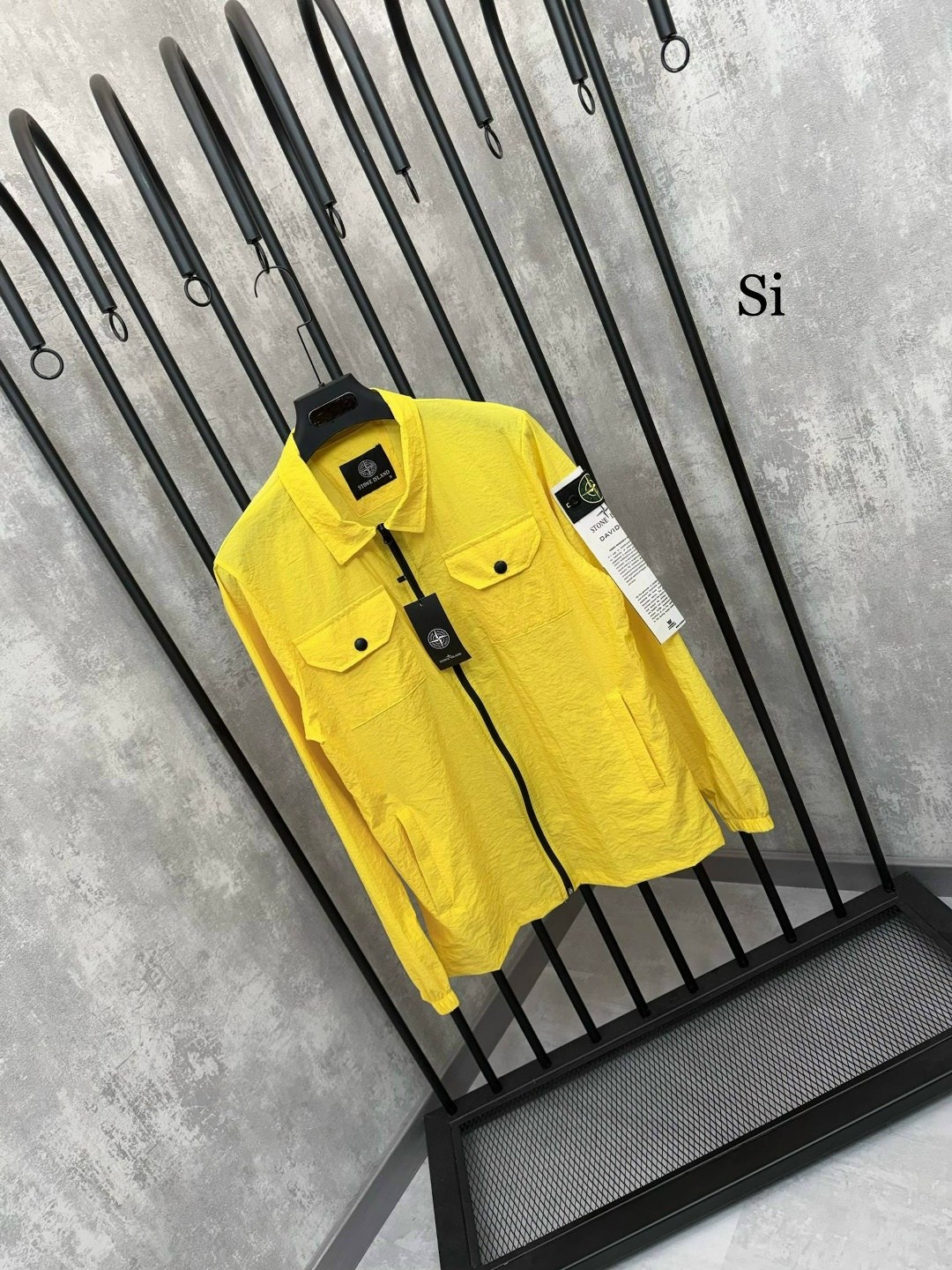 бежевая куртка-рубашка stone island,куртка stone island мужская,ветровка стон айленд белая,бежевая куртка стон айленд,куртка stone island