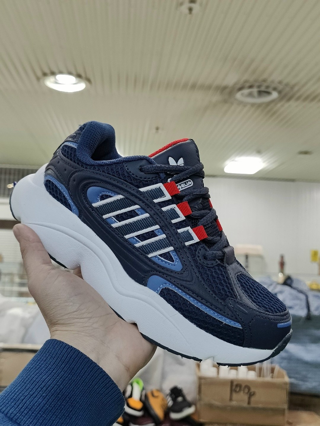 кроссовки adidas,кроссовки adidas original,мужские кроссовки adidas,кроссовки adidas ozmillen,кроссовки