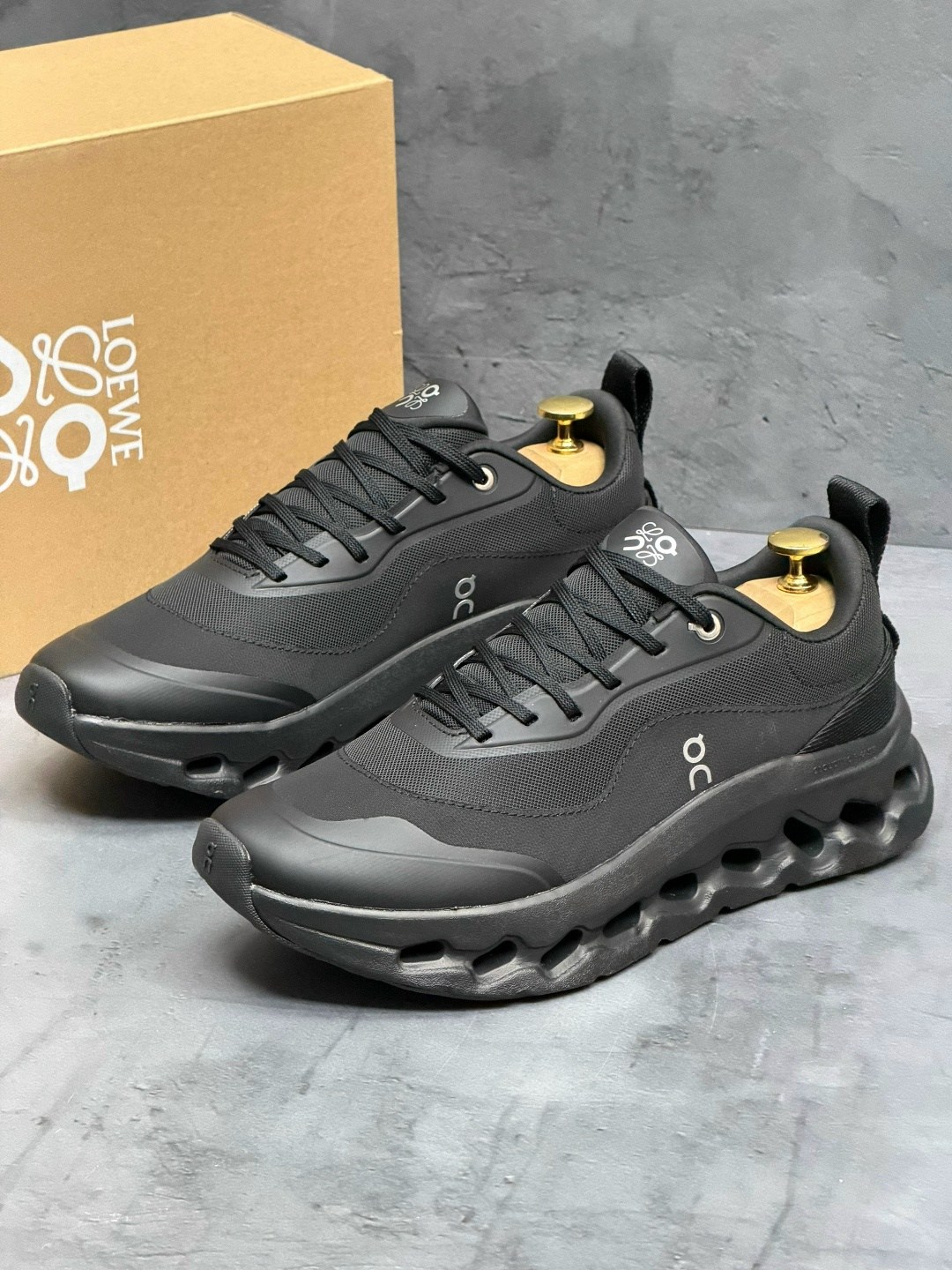 кроссовки,кроссовки loewe,кроссовки loewe x wmns cloudtilt black черный,спортивные кроссовки,кроссовки on x cloudtilt 2 loewe