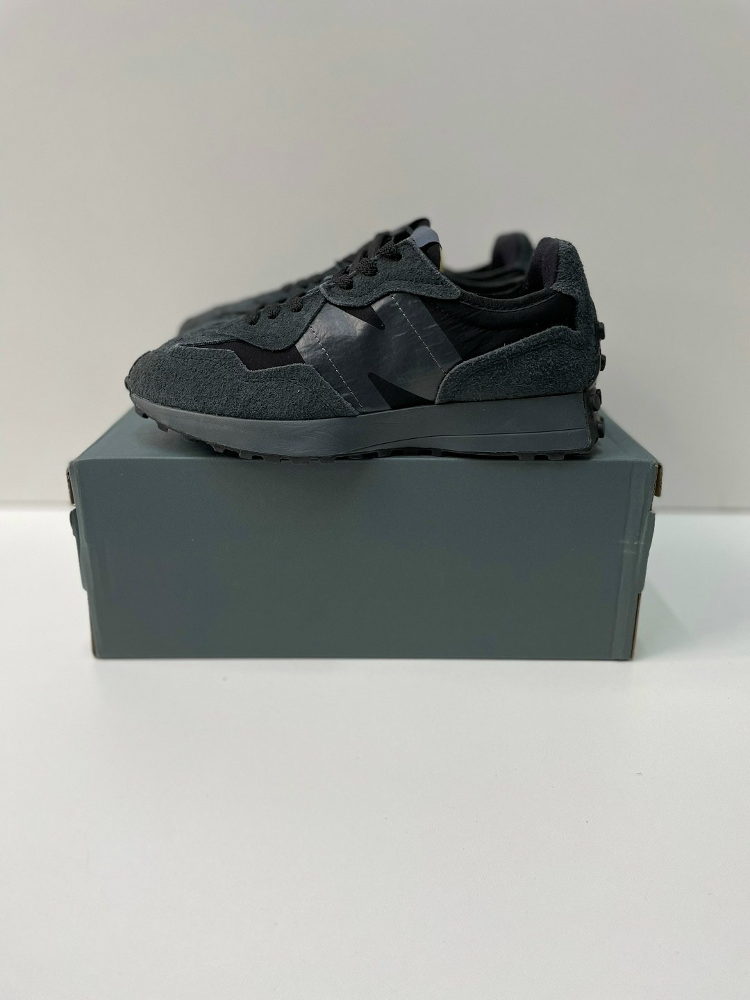 кроссовки new balance 327,кроссовки new balance 327 phantom black u327wcd,new balance кроссовки,кроссовки new balance nb 327,new balance 327 phantom black u327wcd (44.5) кроссовки