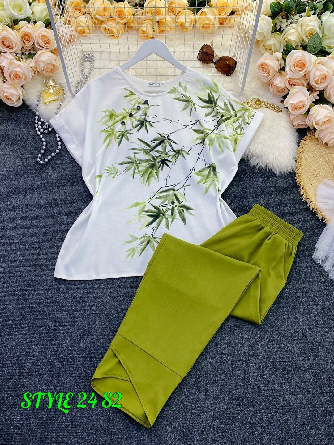 костюм женский,комплект одежды,женские летние комплекты,летние костюмы,женские летние костюмы