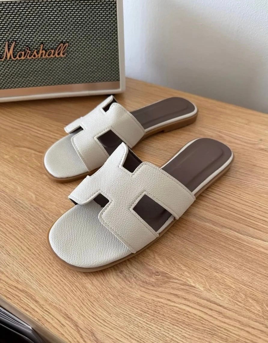 шлепки hermes женские,шлепки гермес женские,шлепки гермес,шлепки гермес белые,шлепки эрмес оран