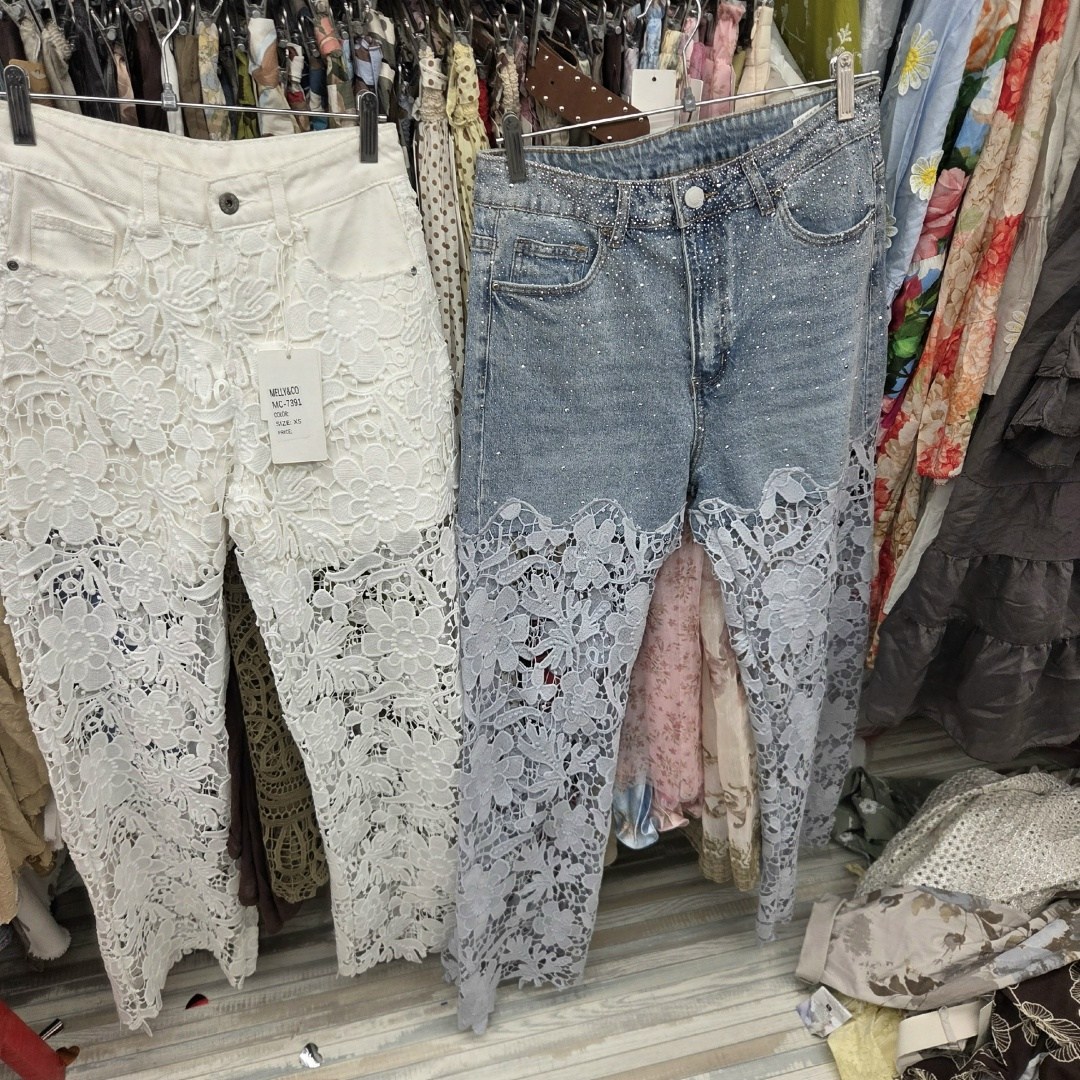 брюки клеш из гипюра fati collection,кружевные брюки,брюки из кружева,брюки с кружевом,женские кружевные брюки bcbgmaxazria