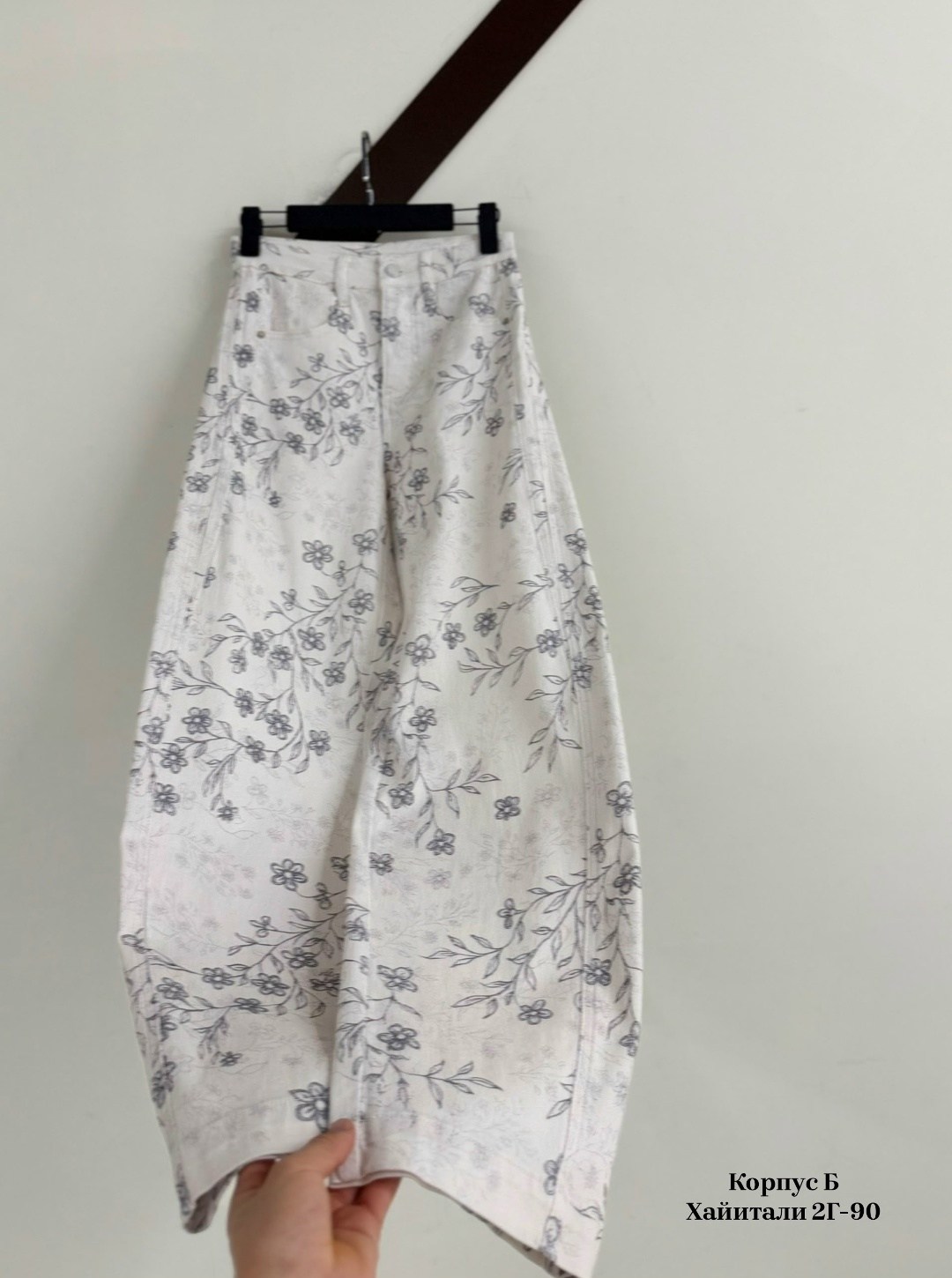 брюки для девочек,брюки с принтом,белые брюки,широкие брюки,брюки с широкими штанинами