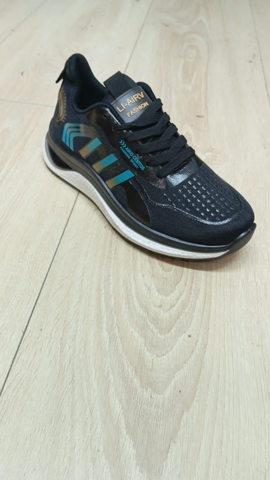 кроссовки,кроссовки strobbs,повседневные кроссовки,кроссовки удобные,кроссовка мужской