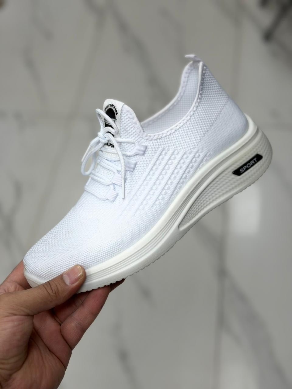 кроссовки,кроссовка мужской,мужские кроссовки,спортивные кроссовки,кроссовка