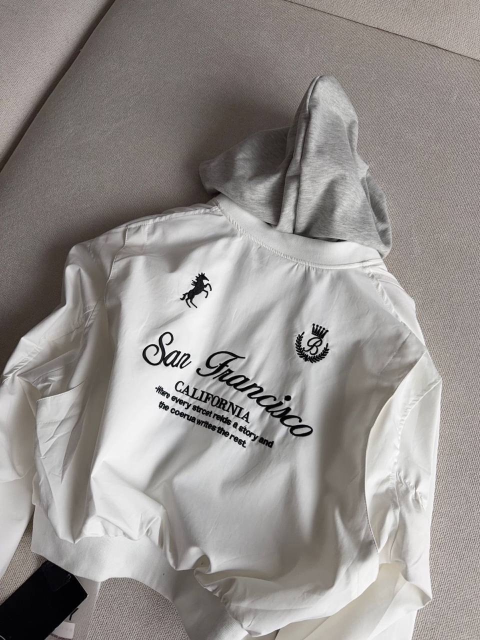 короткая куртка,женская короткая куртка,укороченная куртка,женская укороченная куртка,куртка женская