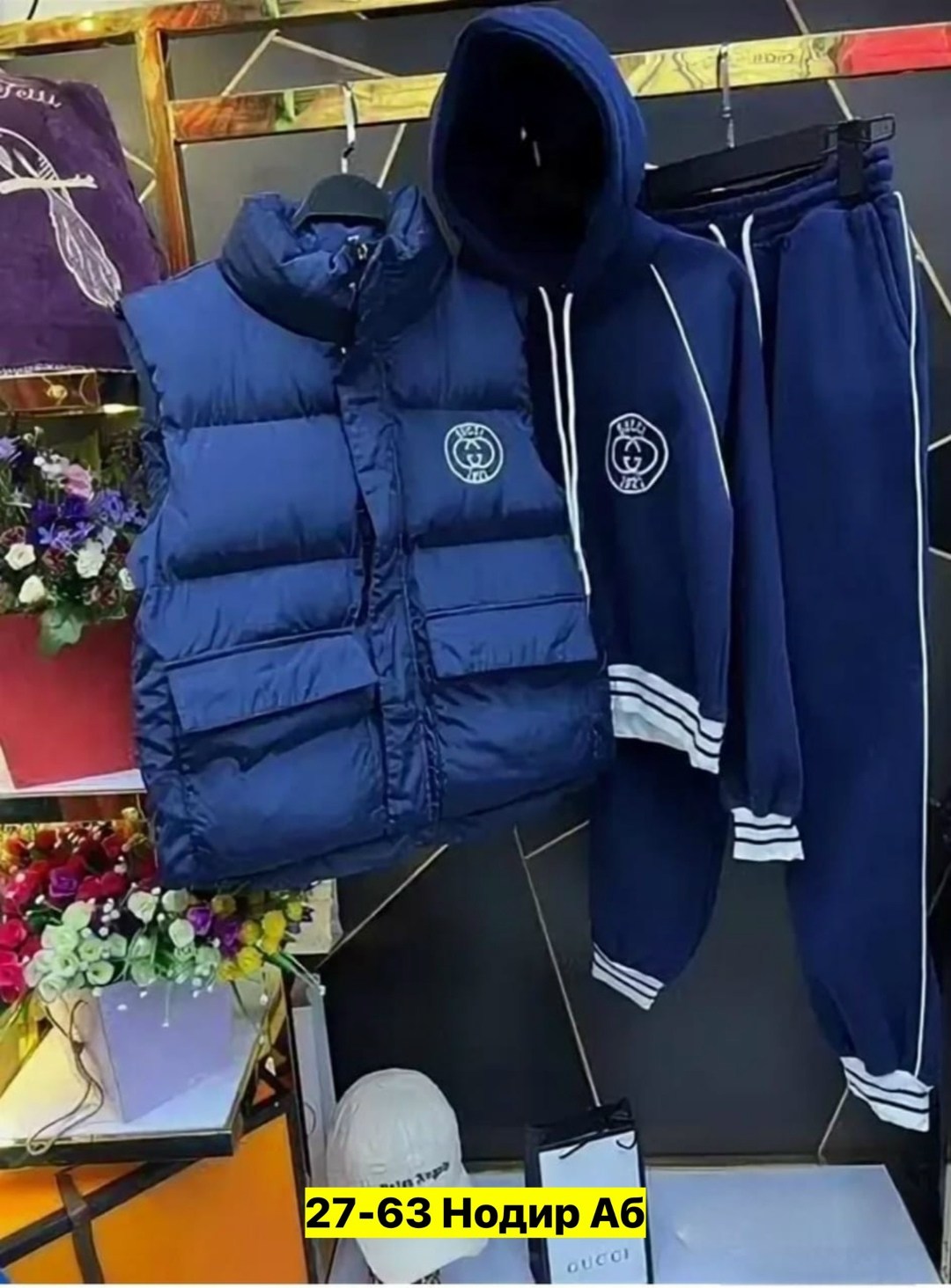 костюм тройка монклер,женский костюм тройка,костюм тройка moncler на флисе женский,спортивный женский костюм тройка,женские костюмы