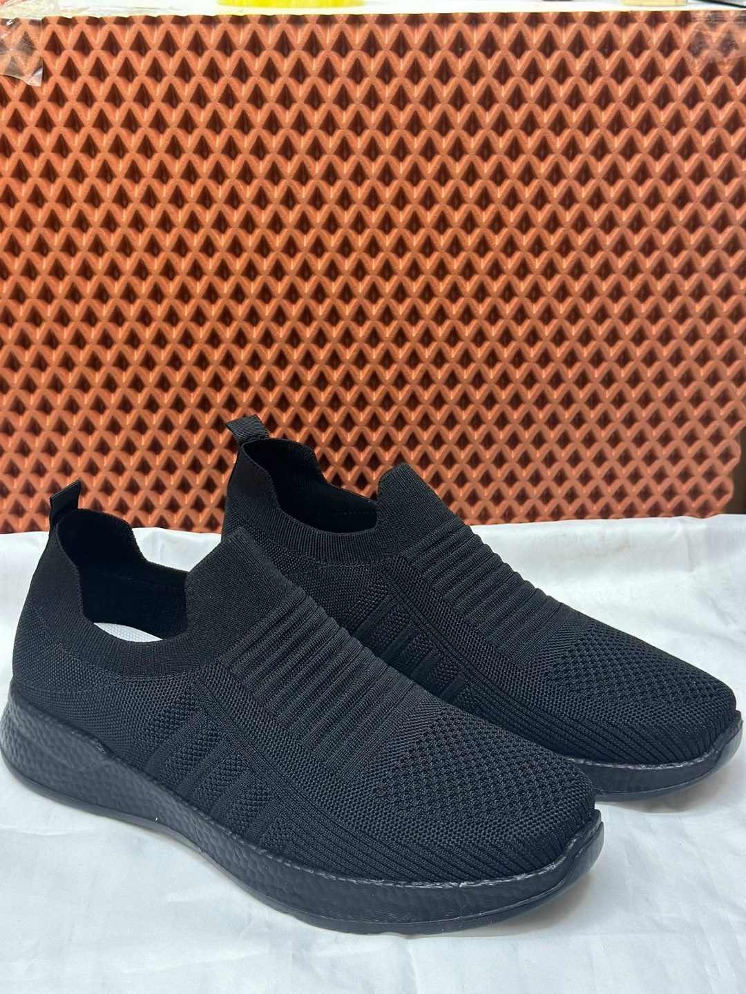 ,спортивная ,женские кроссовки,повседневные кроссовки,мужские кроссовки