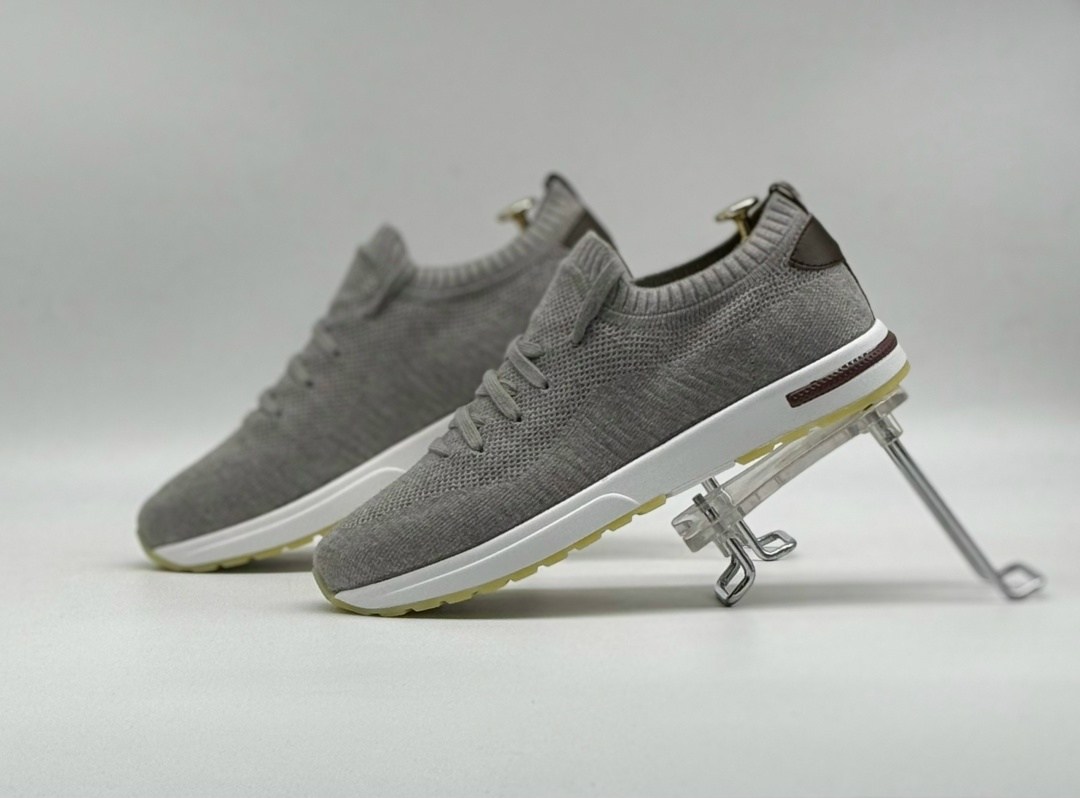 кроссовки loro piana,,стильные кроссовки,спортивная ,кроссовки удобные