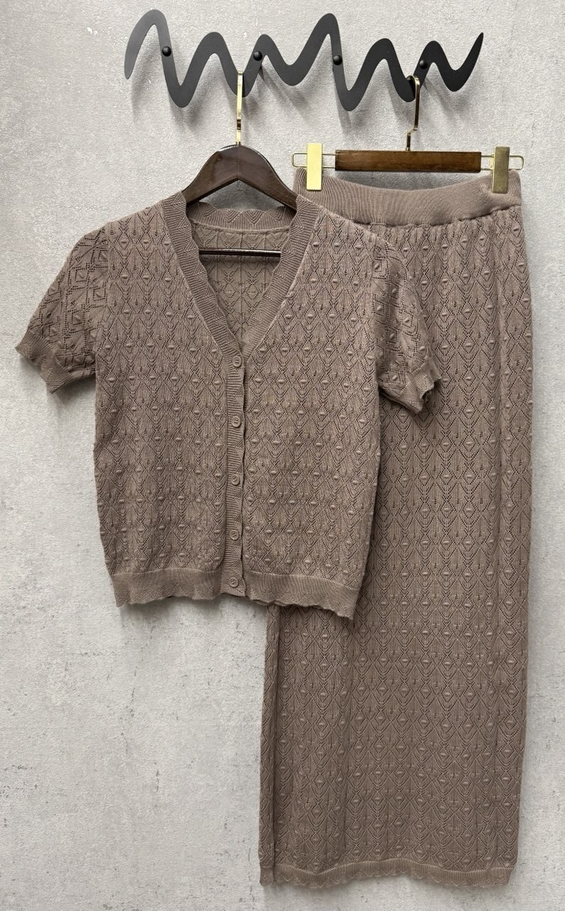 стильные костюмы,трикотажные костюмы,вязаный костюм с юбкой,женский вязаный костюм,костюм женский