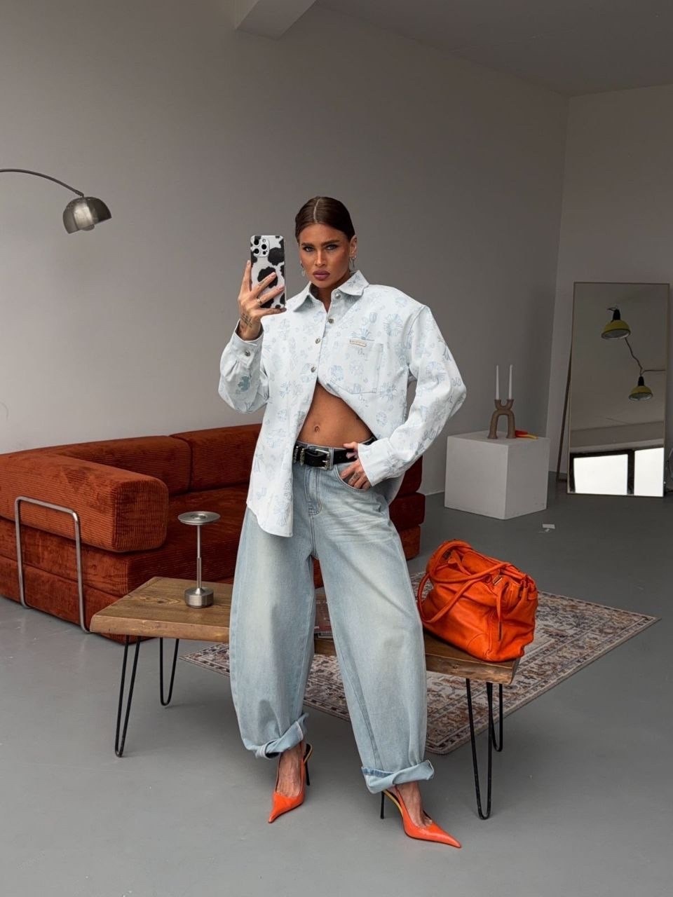 модные джинсы,мода модная,одежда стильная