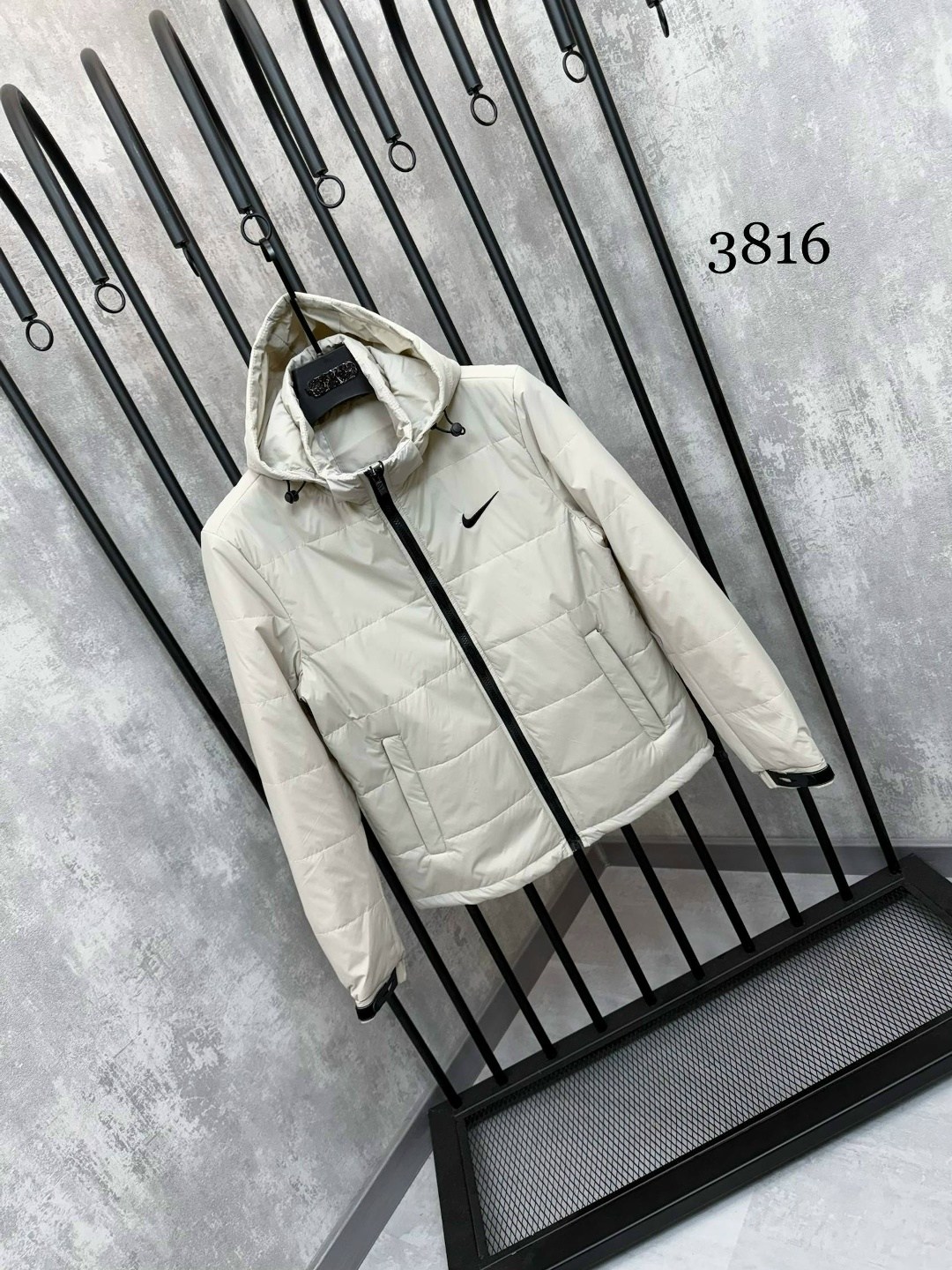 зимняя куртка nike,куртка демисезонная,зимние куртки,куртка,куртка белая