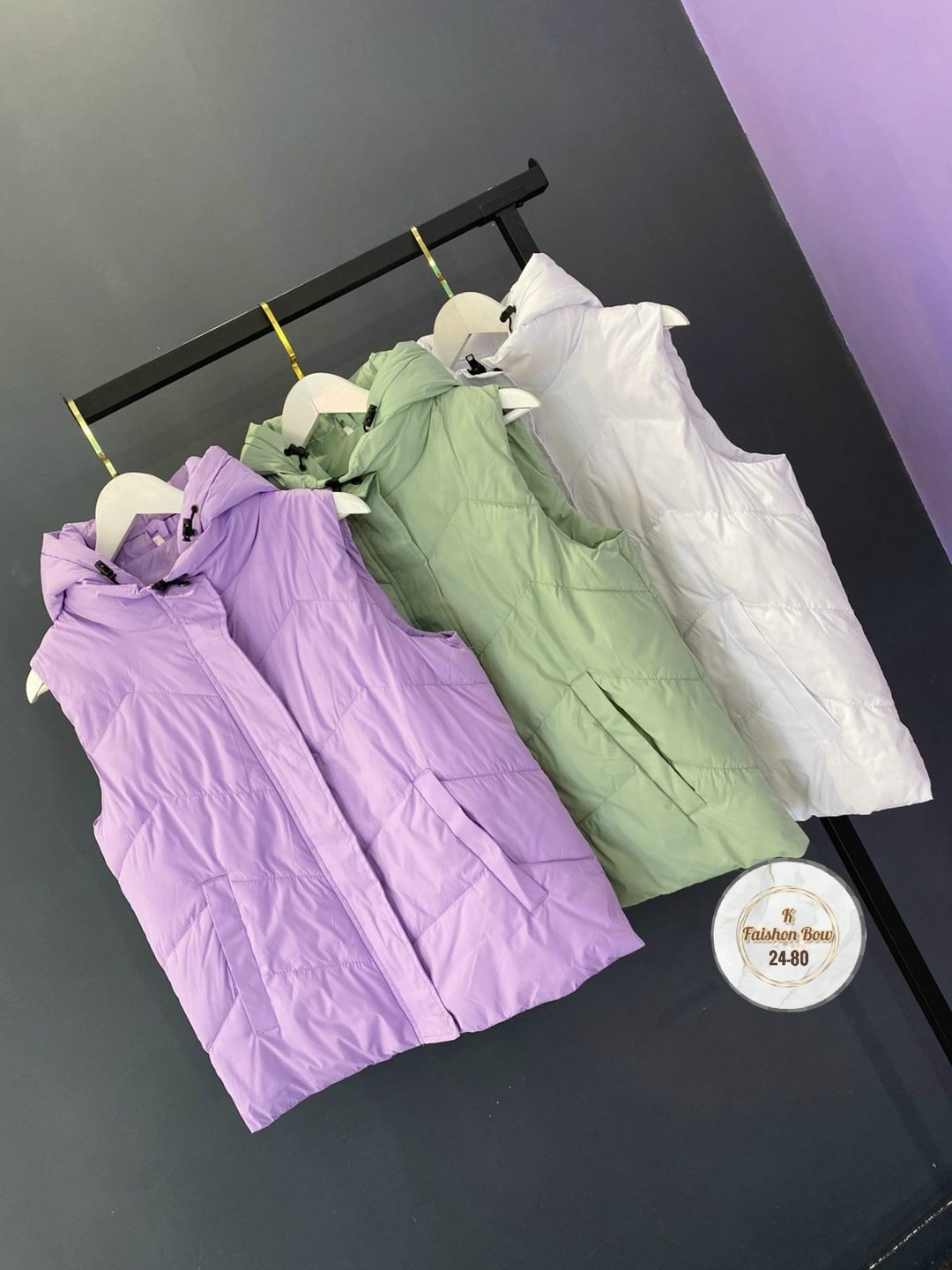 женская жилетка,жилет женский,жилетка,жилетка с капюшоном,жилет