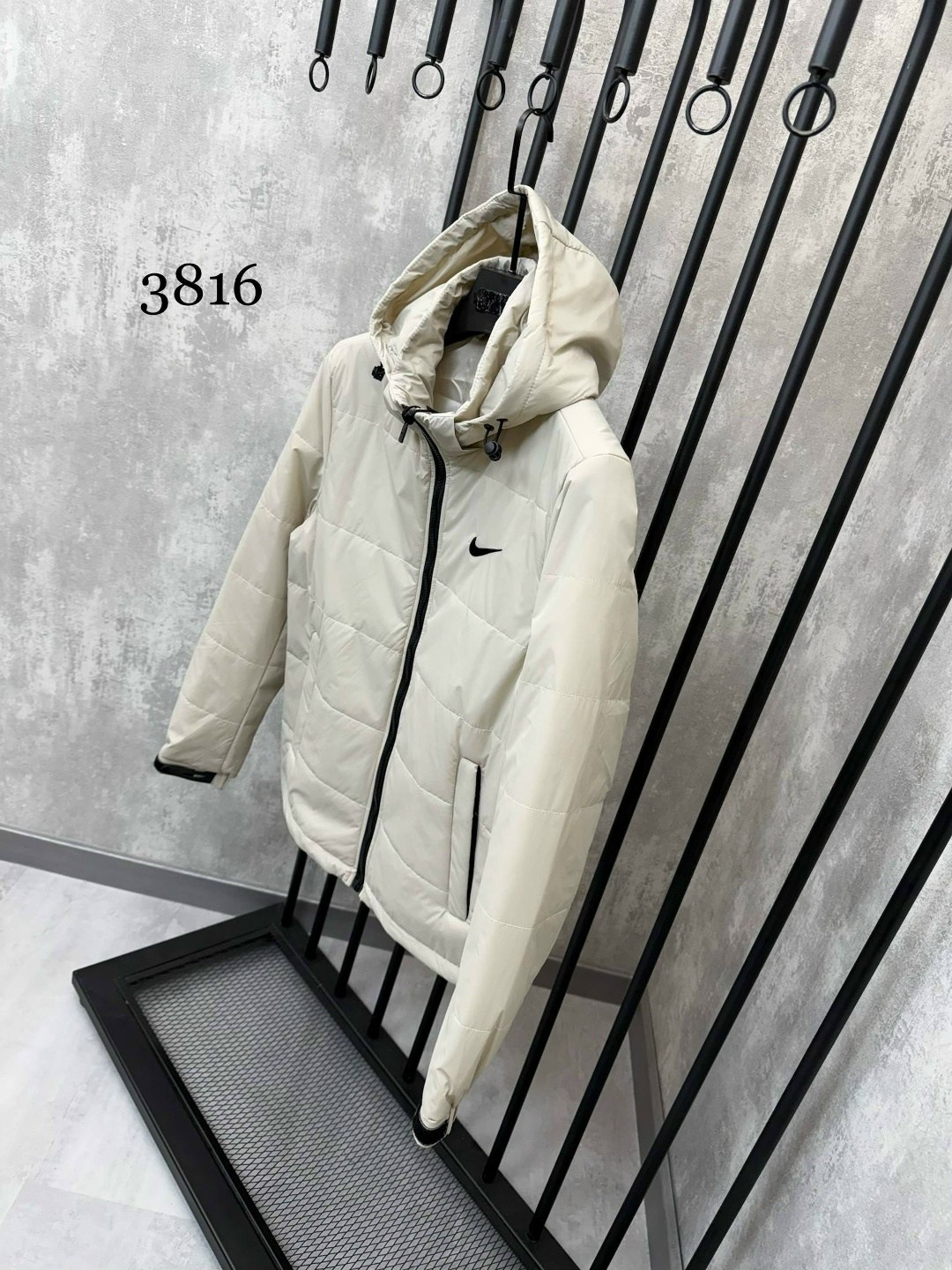 зимняя куртка nike,куртка демисезонная,зимние куртки,куртка,куртка белая