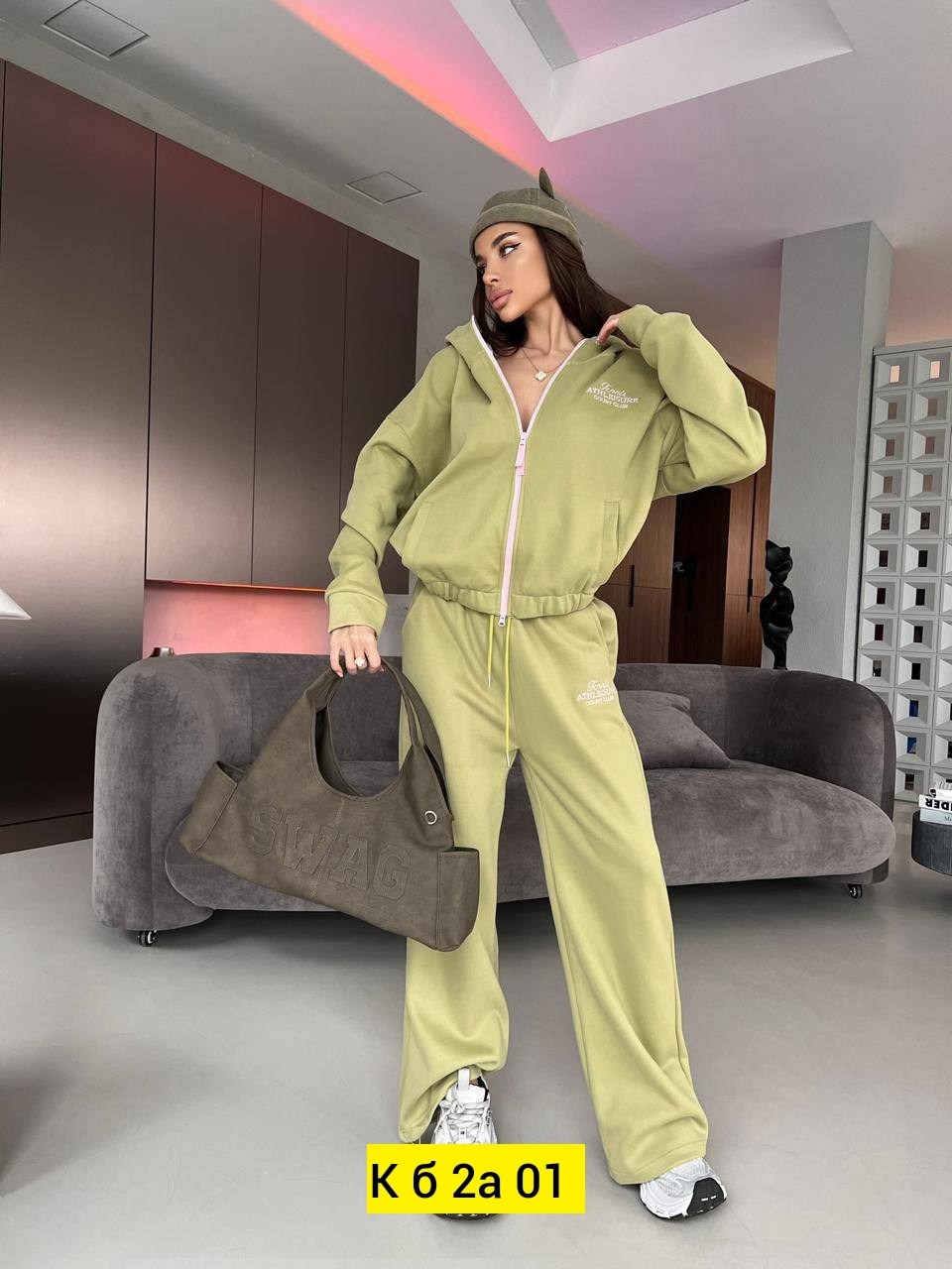 костюм женский,спортивные костюмы,трикотажные костюмы,костюм женский на флисе,костюм белый